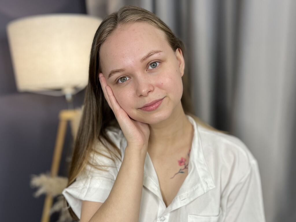 Elwyna Bucher